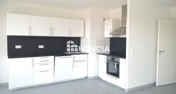 Location Appartement 4 pièces 82.9 m² - Illkirch-graffenstaden 67400