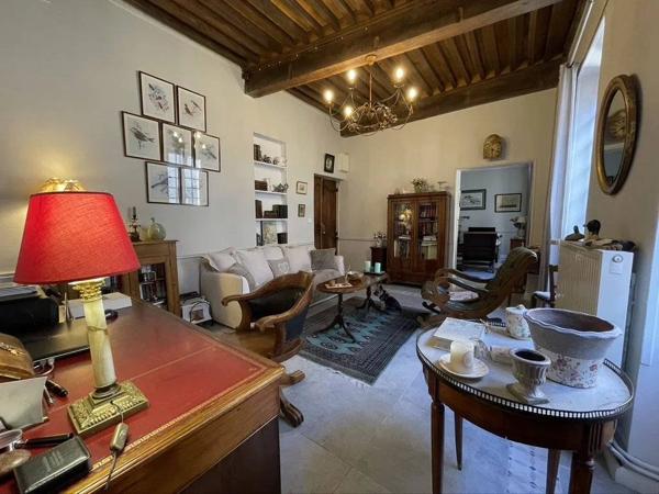 Bel appartement centre village