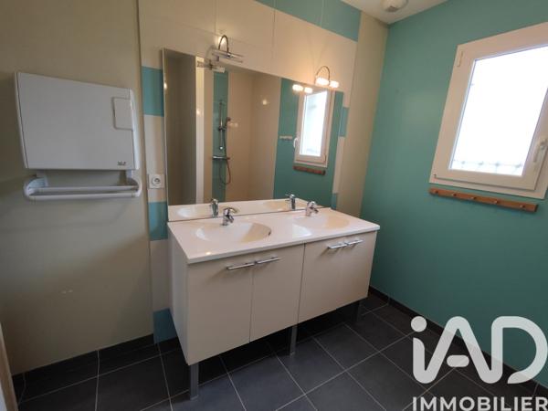 Maison à vendre 8 pièces 193 m² Chanteau