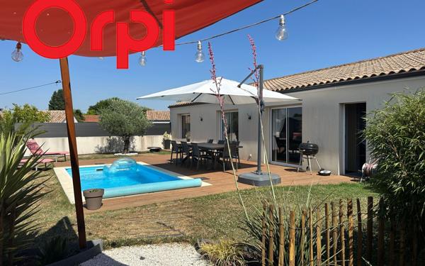 Maison à vendre    4 pièces •  Saint-Agnant