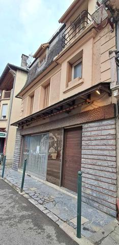 Maison avec boutique au cœur de Sarrancolin