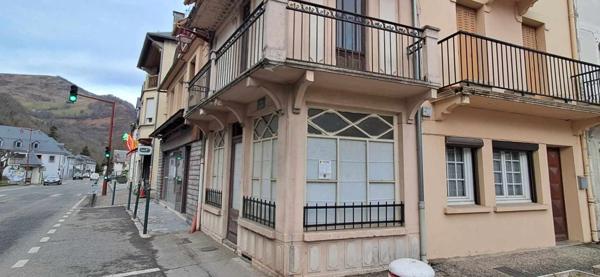 Maison avec boutique au cœur de Sarrancolin