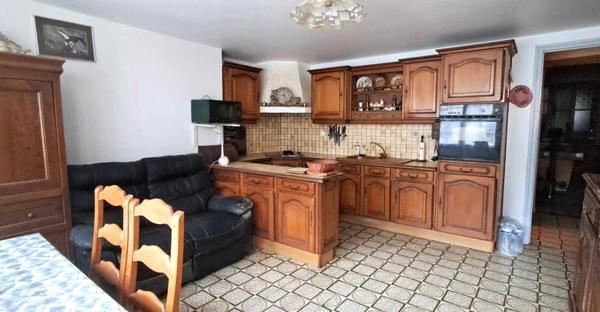 Maison avec boutique au cœur de Sarrancolin