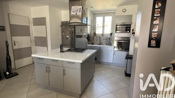 Maison à vendre 6 pièces 128 m² Berre-l'Étang