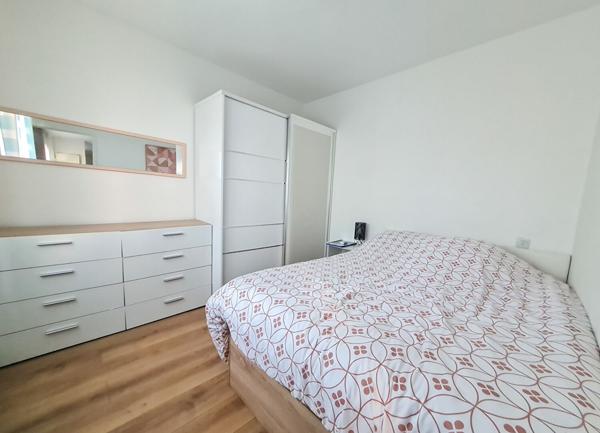 Appartement Epinay-sur-seine 2 pièce(s) 38 m2