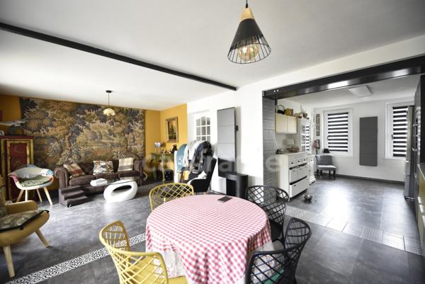 Maison de charme au cœur d’un joli village (27)