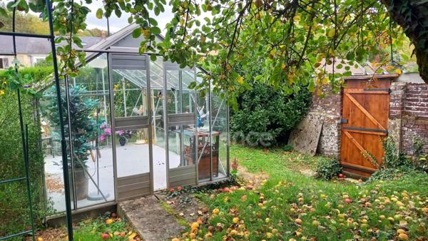 Maison de charme au cœur d’un joli village (27)