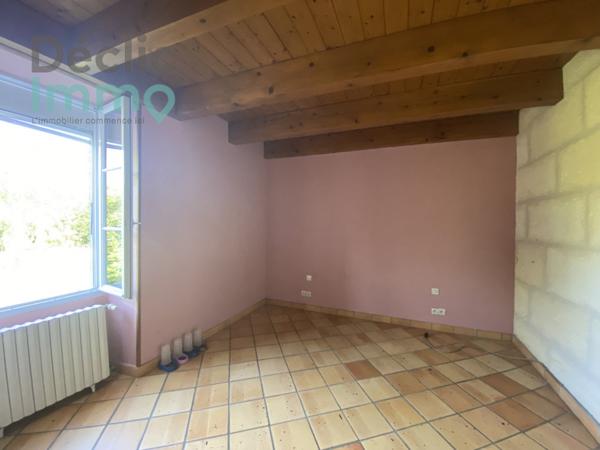 Vente maison Tonnay charente, 248m² 5790m² 7 pièces 448 000€