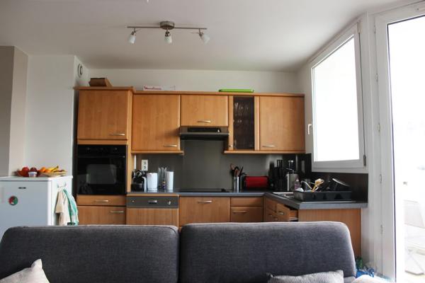 LE CENTRE-VILLE À PIED, POUR CE TYPE 3 DUPLEX TOUT EN LUMIÈRE, AGRÉMENTÉ DE SA BELLE TERRASSE. - A QUIMPER Quimper NORD