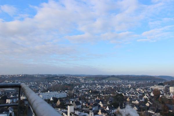 LE CENTRE-VILLE À PIED, POUR CE TYPE 3 DUPLEX TOUT EN LUMIÈRE, AGRÉMENTÉ DE SA BELLE TERRASSE. - A QUIMPER Quimper NORD