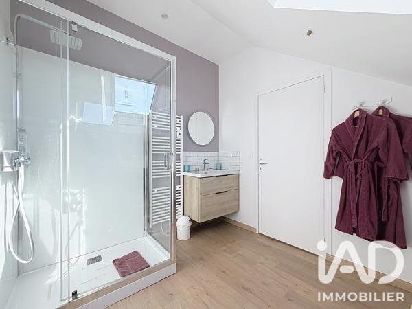 Maison à vendre 10 pièces 231 m² La Hague