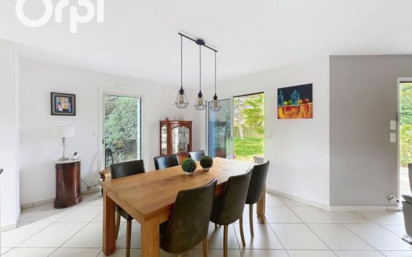 Maison à vendre    6 pièces •  Guérande