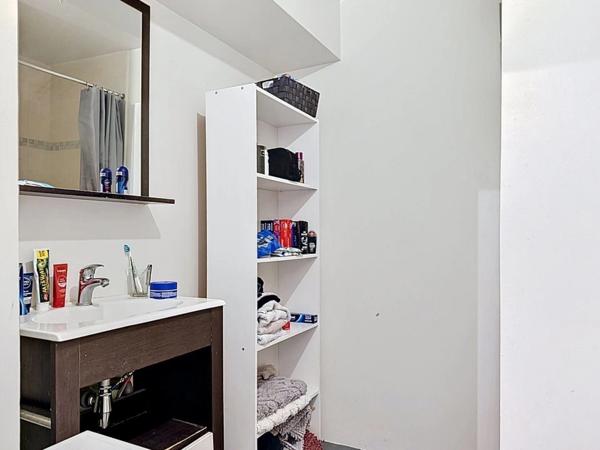 A vendre joli 2 pièces CRANVES SALES (74)