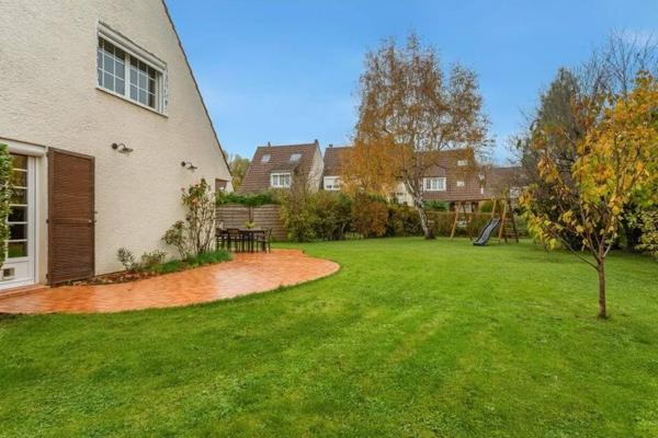 MAISON 5 PIECES 6 - 3 CHAMBRES - PORT SUD - BREUILLET 91650