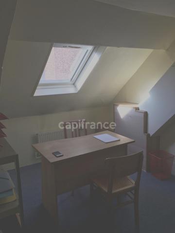 Local/bureau à louer ROUBAIX (59) Bureau 9 m²- Hôtel de ville- ZFU QPPV (3ème étage)