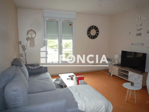 Location Appartement 2 pièces 54.33 m² - 7 RUE DE TILLANCOURT Chateau Thierry 02400