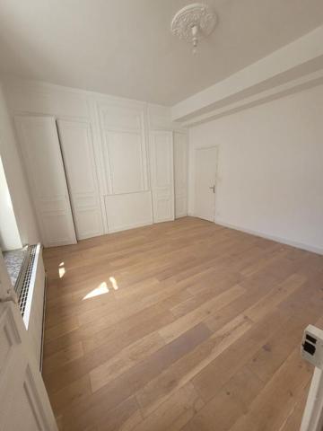 Coup de coeur rue nationale à Lille appartement une chambre