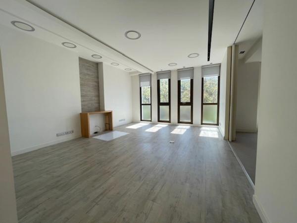 Local/bureau à vendre MOUGINS (06) - 56m2