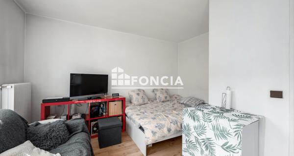 À vendre Studio 21.07 m² - Antony 92160