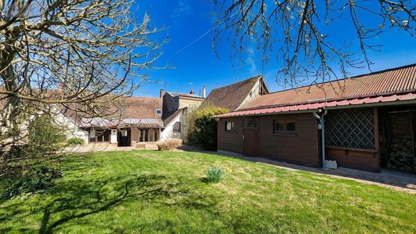 Maison à vendre à Conches-en-Ouche dans l'Eure (27190), ref : 27003-46