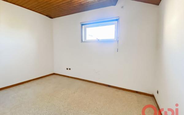 Appartement à louer    1 pièce •  Moissac