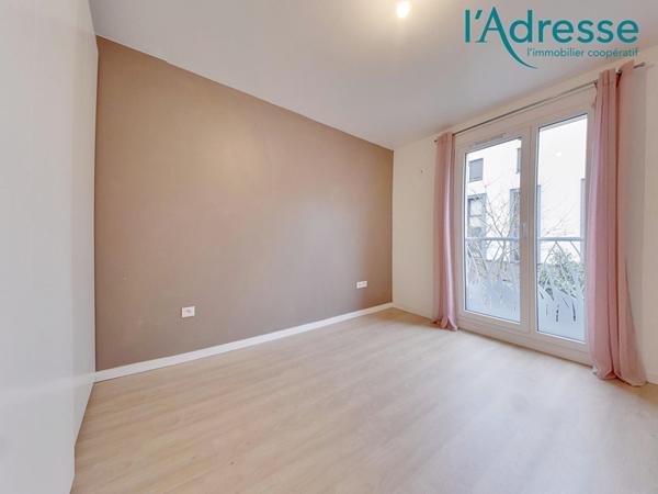 Appartement Noisy Le Grand 3 pièce(s) 63 M² SANS TRAVAUX