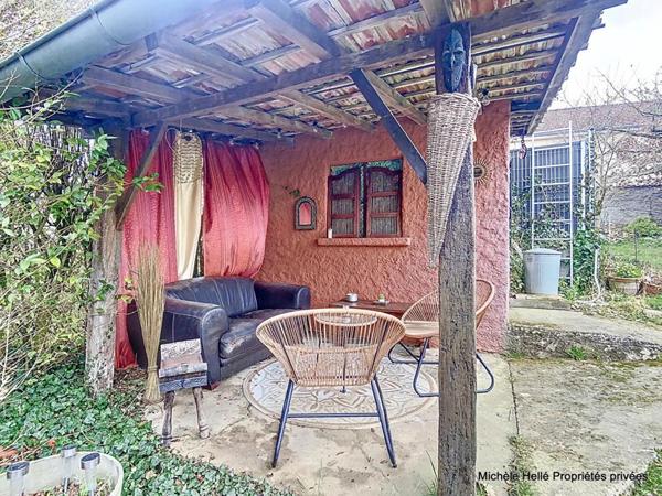 Maison 7 pièce(s) 235 m2  4/5 chambres grand espace parental terrain de  plus de 800m2