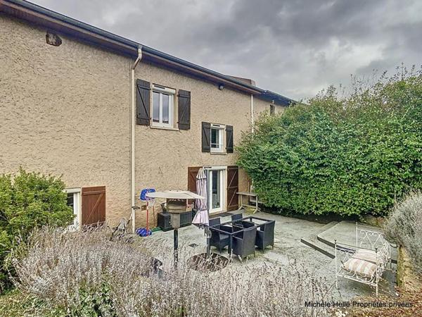 Maison 7 pièce(s) 235 m2  4/5 chambres grand espace parental terrain de  plus de 800m2