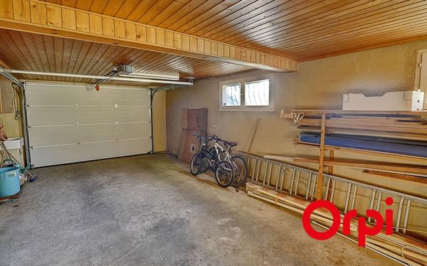 Maison à vendre    6 pièces •  Ruy