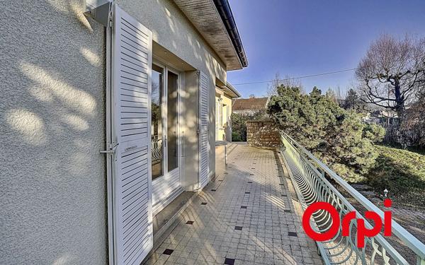 Maison à vendre    6 pièces •  Ruy