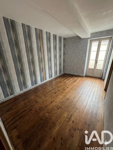 Maison à vendre 6 pièces 135 m² Saint-Bris-le-Vineux