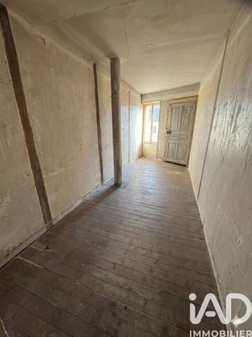 Maison à vendre 6 pièces 135 m² Saint-Bris-le-Vineux