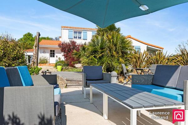 EXCLUSIVITÉ .  Grande maison familiale , rénovation récente et de qualité , 6 chambres