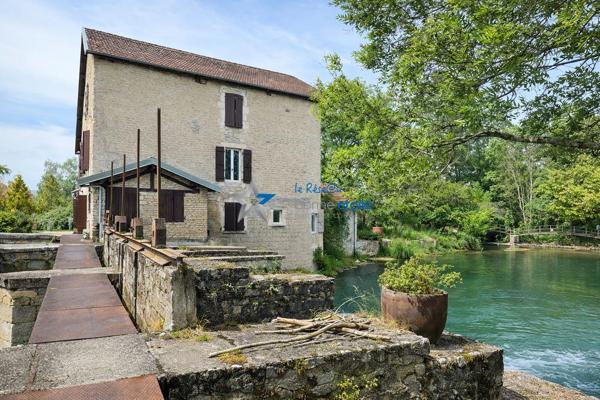 Châteauvillain maison 252 m 2