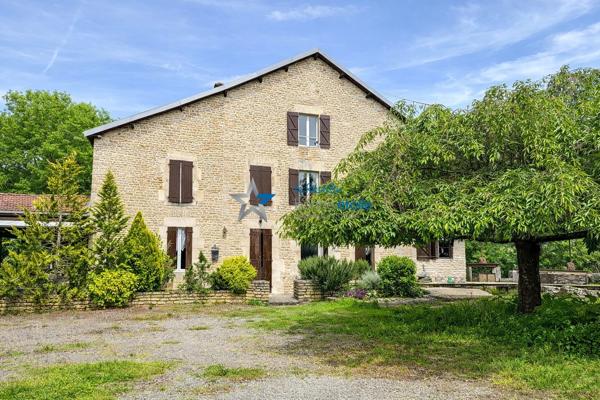 Châteauvillain maison 252 m 2