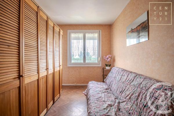 Appartement F5 à vendre  5 pièces - 65,02 m 2   MAUBEUGE  - 59