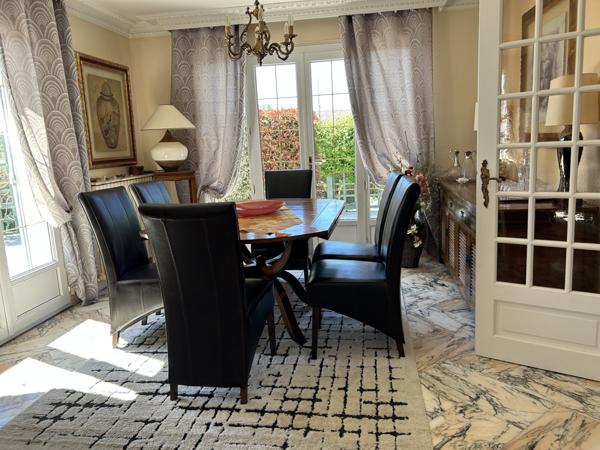 Saint-Just-Saint-Rambert (42170) Maison 7 pièces de 183 m2 sur 1450m2 de terrain