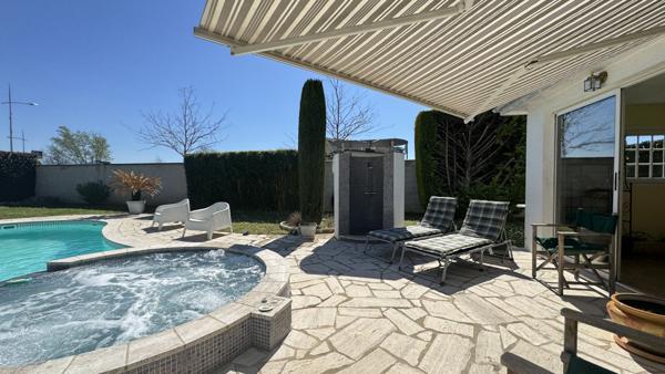 Saint-Just-Saint-Rambert (42170) Maison 7 pièces de 183 m2 sur 1450m2 de terrain