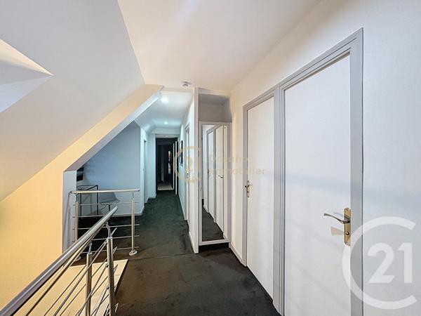 Maison à vendre  9 pièces - 249 m2 LAILLE - 35