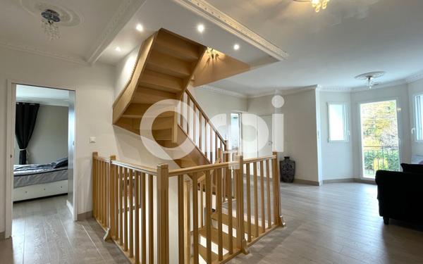 Maison à vendre    7 pièces •  Évreux