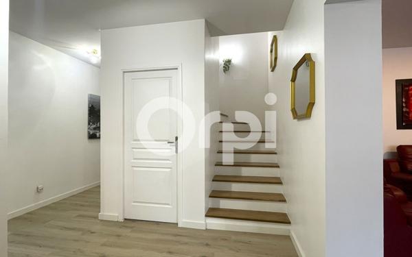 Maison à vendre    7 pièces •  Évreux