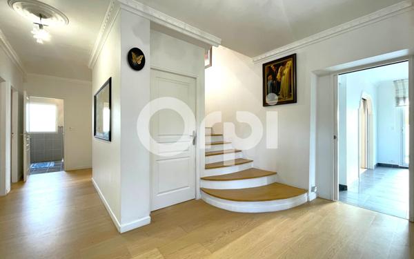 Maison à vendre    7 pièces •  Évreux