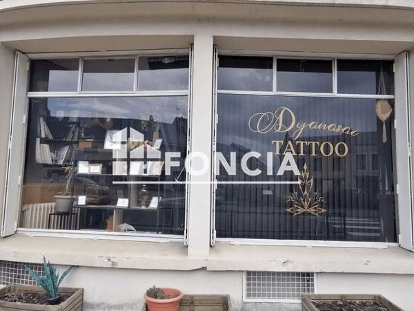 Location Local commercial 2 pièces 59 m² - 1 PLACE DE LA MAIRIE Floing 08200