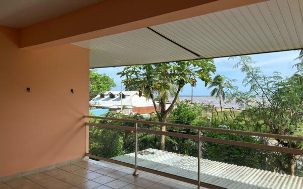 Appartement à louer    2 pièces •  Remire-Montjoly