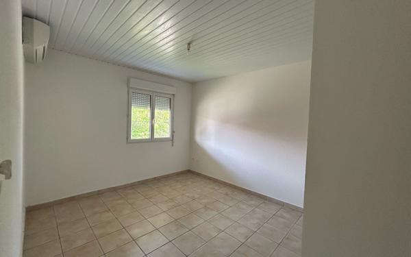 Appartement à louer    2 pièces •  Remire-Montjoly