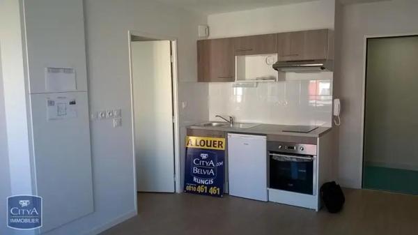 Appartement à louer 2 pièces 37.72m² Le Mée-sur-Seine (77350)