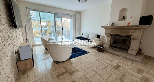 À vendre Appartement 5 pièces 121.92 m² - Quimper 29000