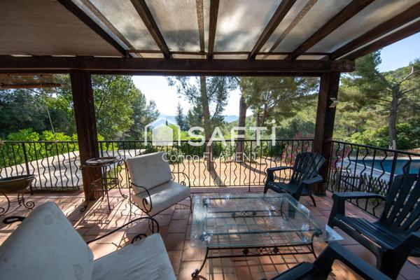 Maison 119 m² avec piscine nichée sur les hauteurs du Beausset