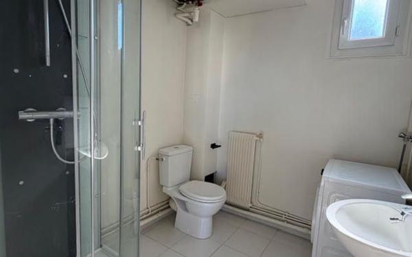 Appartement à vendre    3 pièces • 47 m2 Maisons-Alfort