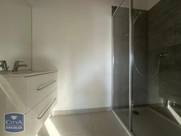 Appartement à louer 3 pièces 55.27m² Chartres (28000)
